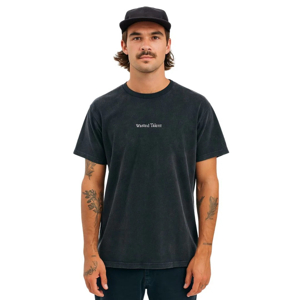 Lutea Acid Wash Premium T-Shirt // WASHED BLACK