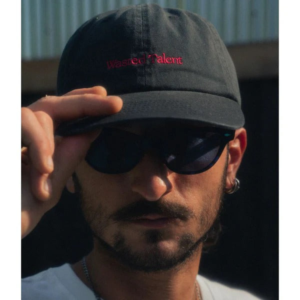Solaris Hat // BLACK