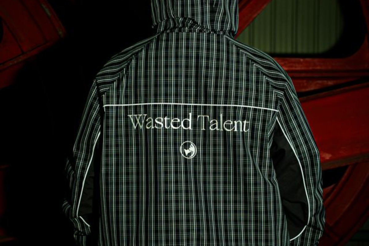 Wasted Talent Magazine Vol XVII & Tote Bag // WHITE, BLACK, PINK
