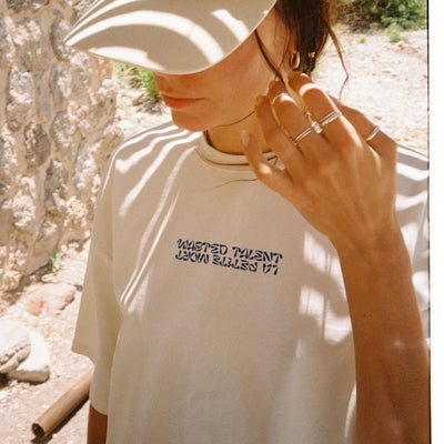 Otra Premium T-Shirt - Bone